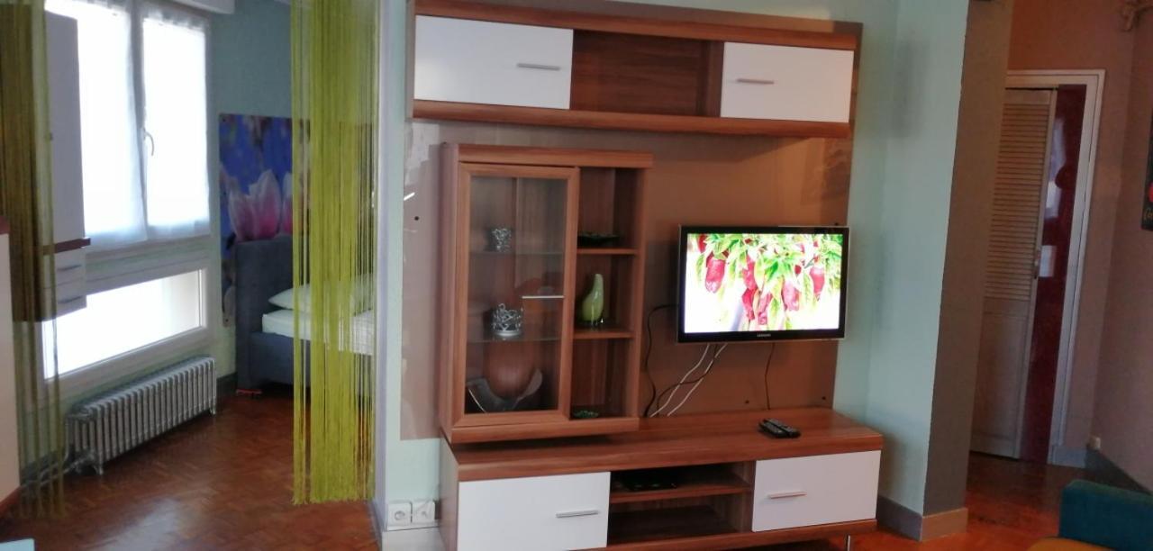 Appartement Coquet Centre Ville Filigrando Μπουρζ Εξωτερικό φωτογραφία