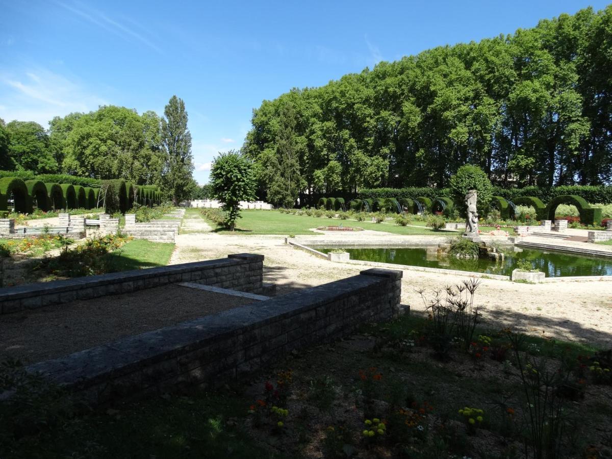 Appartement Coquet Centre Ville Filigrando Μπουρζ Εξωτερικό φωτογραφία